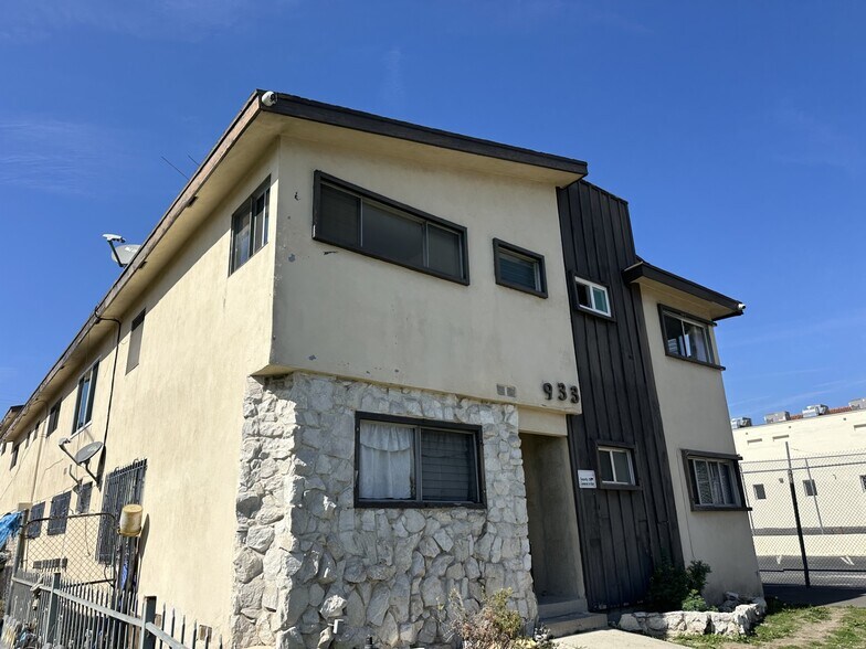 More Photos Of 933 S Norton Ave, Los Angeles Apartments For Sale