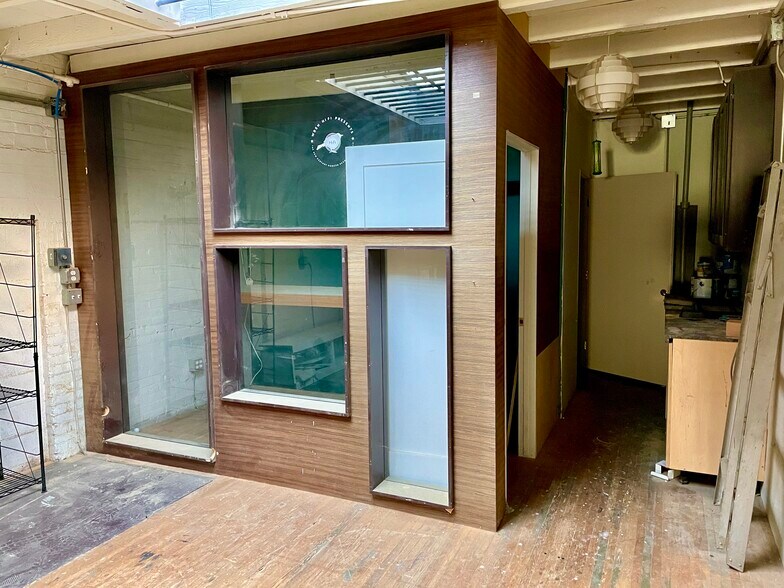 More Photos Of 3060-3064 University Ave, San Diego Storefront Retail Office For Lease