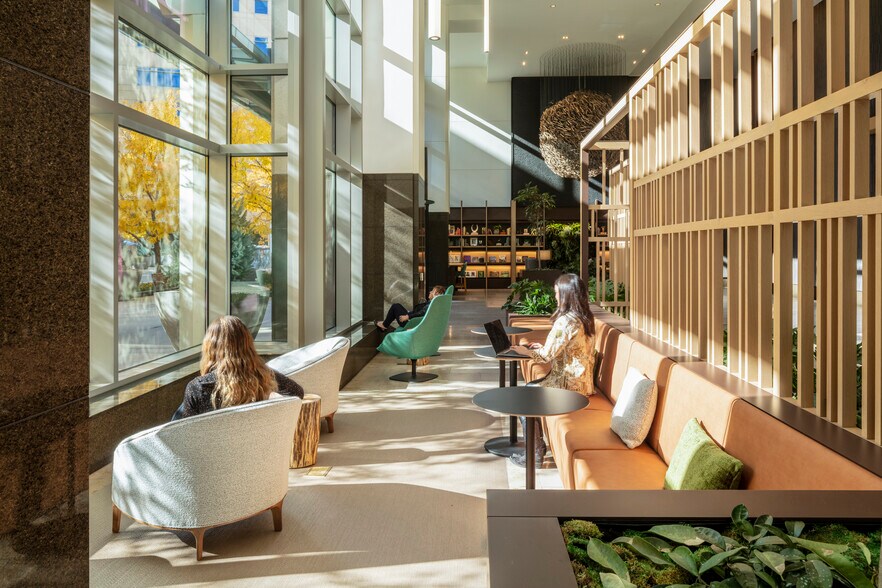 More Photos Of 1900 16th St, Denver Office For Lease