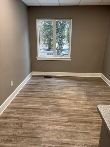 More Photos Of 1244 Fort Washington Ave, Fort Washington Medical For Lease