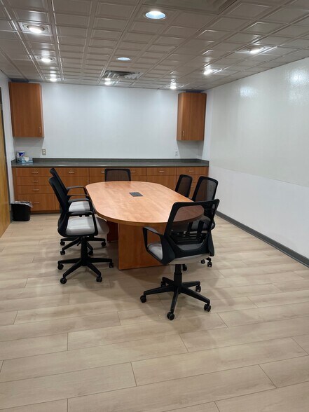 More Photos Of 649 Swedesford Rd, Malvern Office Residential For Lease