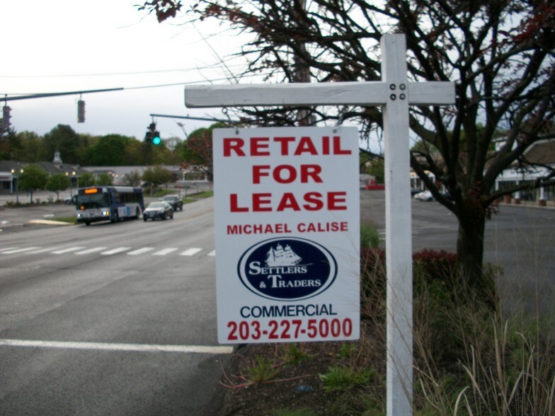 More Photos Of 578-582 Post Rd E, Westport Freestanding For Lease