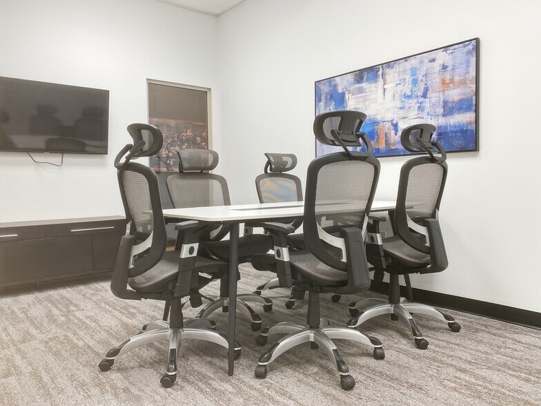 More Photos Of 230 Horizon Dr, Verona Coworking Space