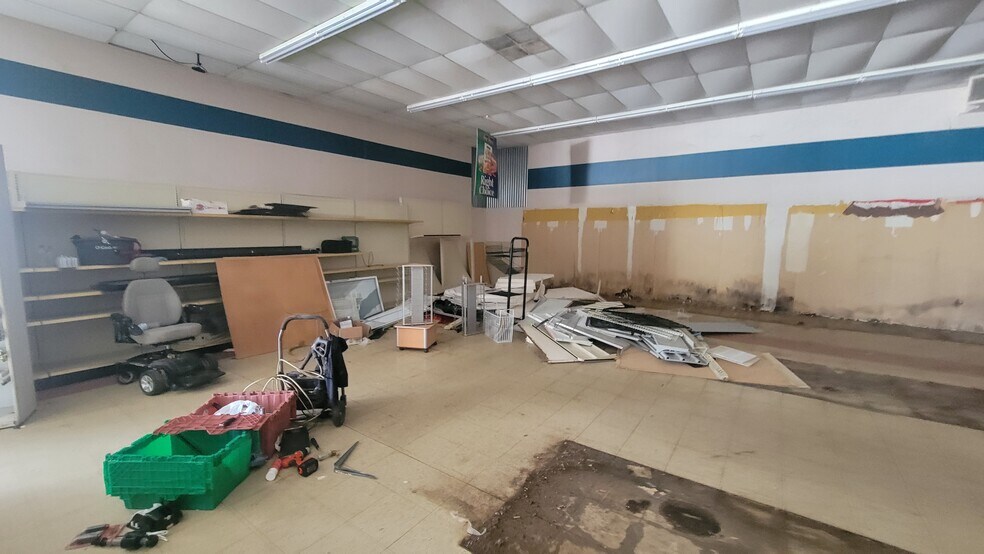 More Photos Of 812 Highway 67 S, Tuckerman Supermarket For Sale