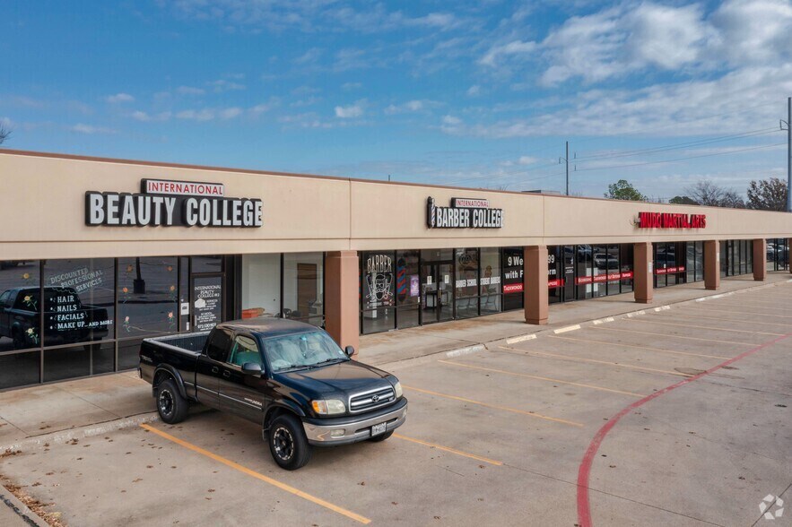 More Photos Of 1225 Belt Line Rd, Garland Unknown For Lease