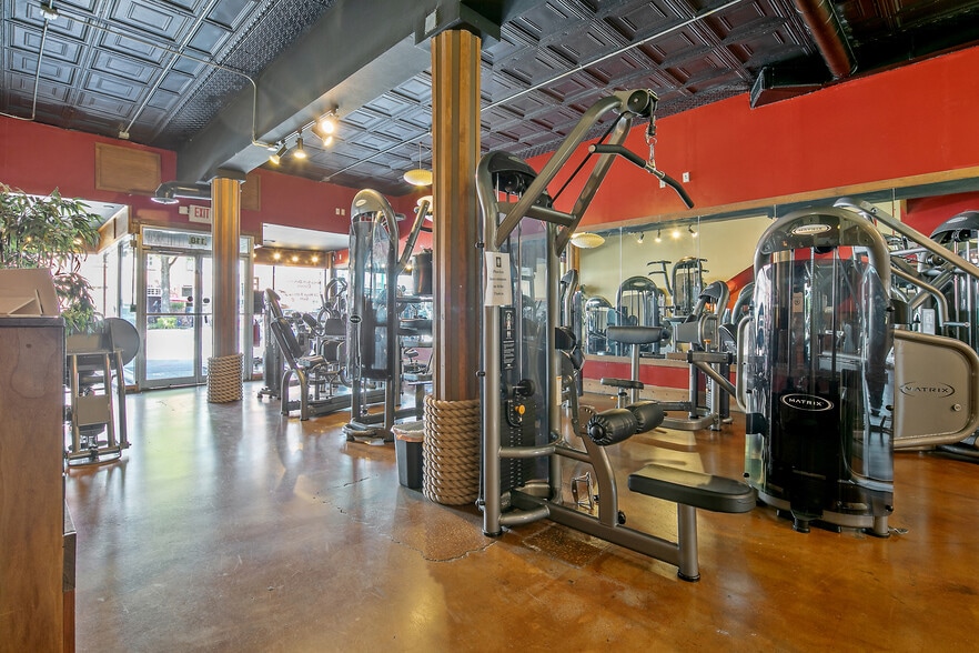 More Photos Of 110 Person St, Fayetteville Storefront Retail Office For Sale