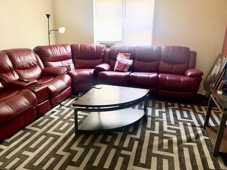 More Photos Of 16-18 N Lorel Ave, Chicago Apartments For Sale