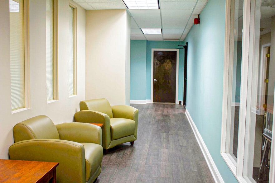 More Photos Of 429 Fourth Ave, Pittsburgh Office For Lease