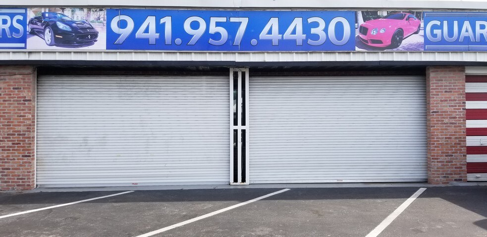 More Photos Of 1860 N Washington Blvd, Sarasota Auto Dealership For Sale