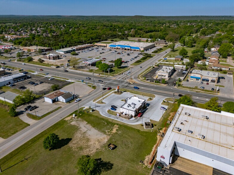 More Photos Of Price Rd & SE Washington Blvd, Bartlesville Land For Sale