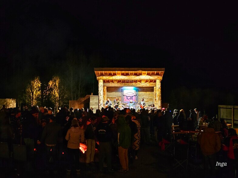 More Photos Of 71450 Highway 550, Silverton Hotel For Sale