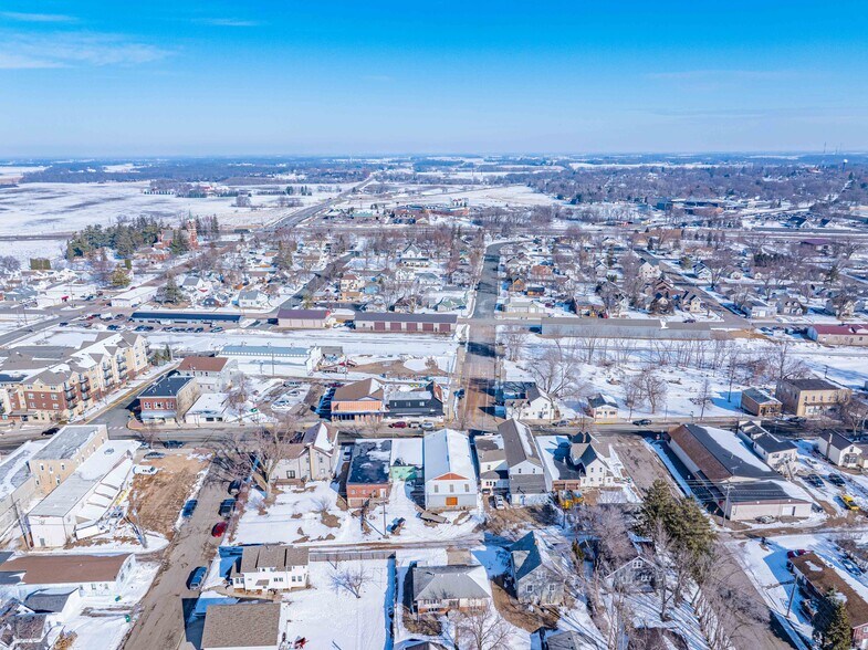 More Photos Of 223 Elm St W, Norwood Young America Storefront For Sale