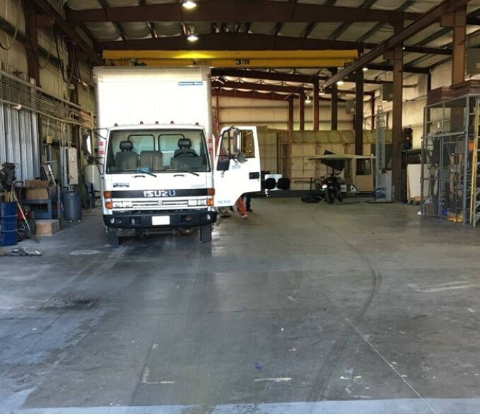More Photos Of 2111 E Hawthorne Rd, Mead Warehouse For Lease