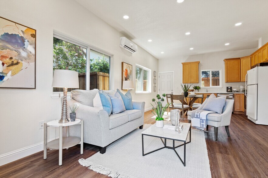 More Photos Of 1006 Court Ln, Concord Apartments For Sale
