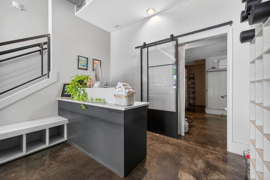More Photos Of 444 S Blount St, Raleigh Apartments For Sale