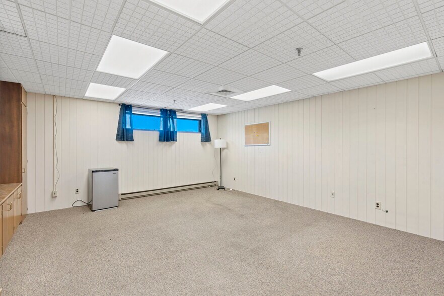 More Photos Of 777-785 Main St, Lewiston Warehouse For Lease