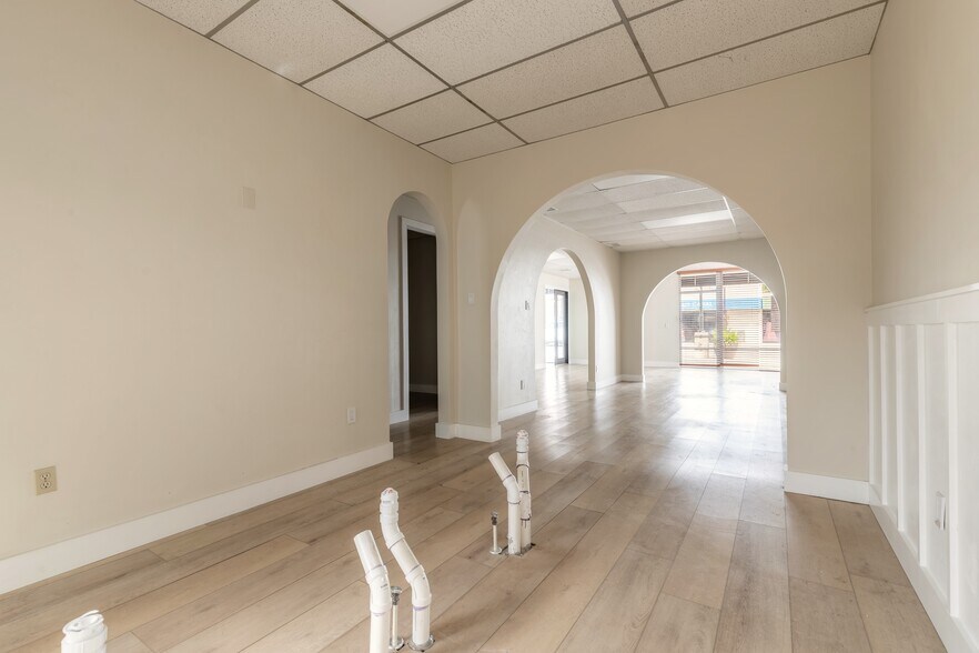 More Photos Of 418 Canal St, New Smyrna Beach Loft Creative Space For Sale