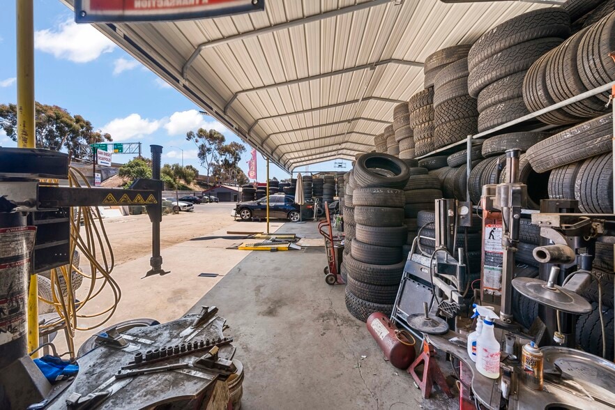More Photos Of 3362 National Ave, San Diego Service For Sale