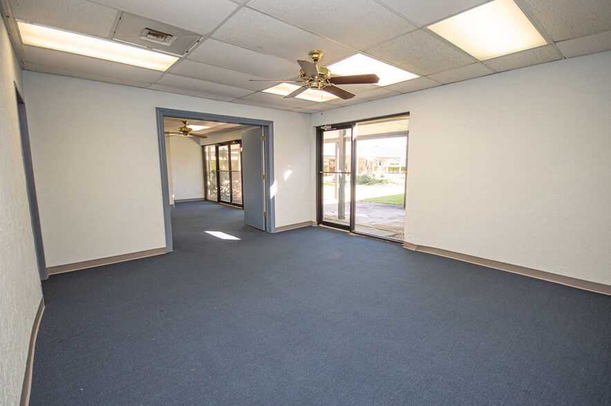 More Photos Of 13414 Medical Complex Dr, Tomball Medical For Lease