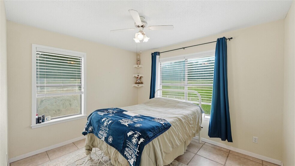 More Photos Of 632 County Road 340A, Milano Land For Sale