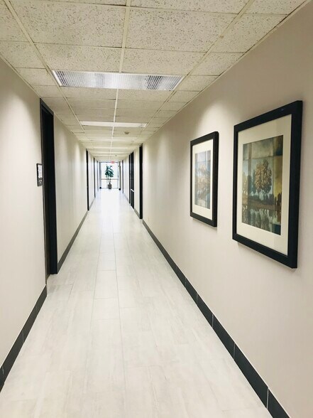 More Photos Of 3315 Burke Rd, Pasadena Medical For Lease