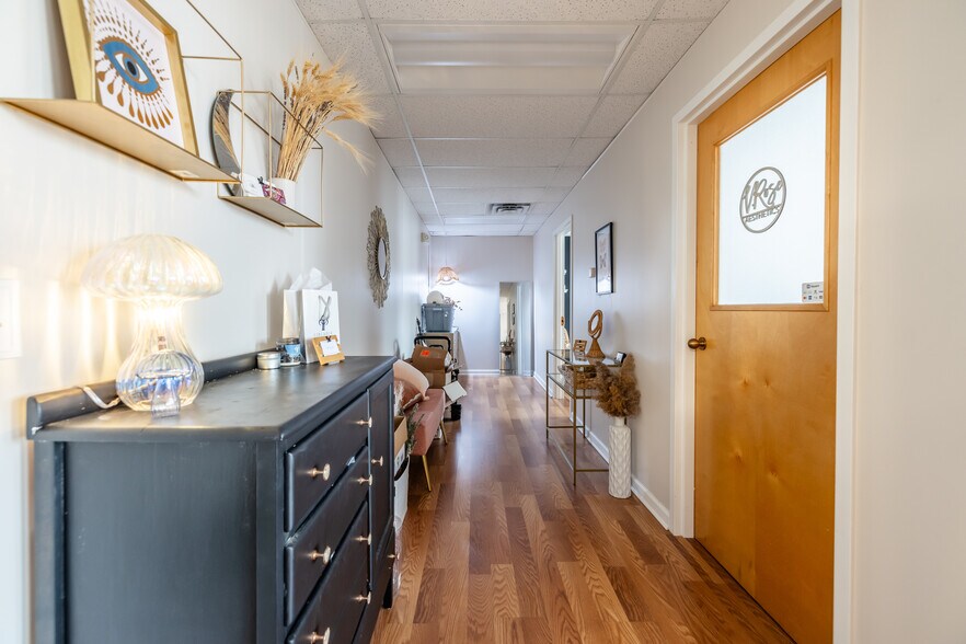 More Photos Of 109 S Union St, Rochester Office For Sale