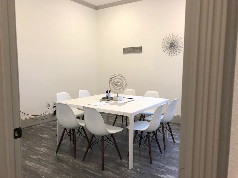 More Photos Of 250 Ed English Rd, Shenandoah Medical For Sale