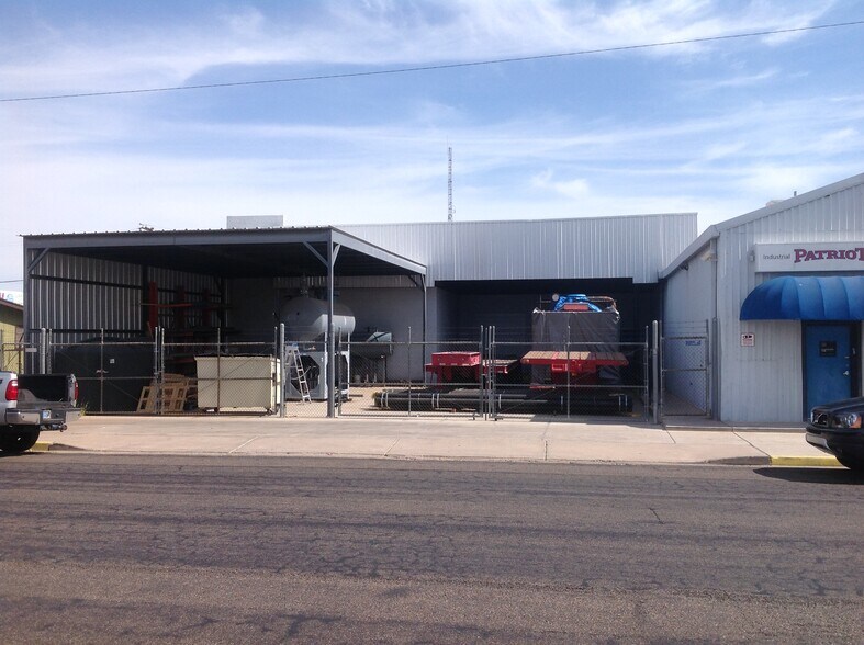 More Photos Of 4120 E Madison St, Phoenix Warehouse For Lease