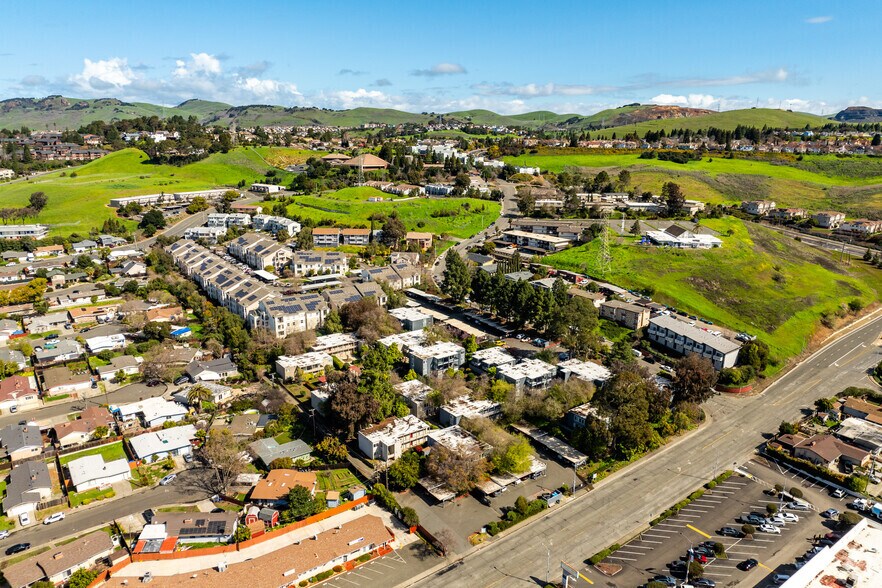 More Photos Of 201 Avian Dr, Vallejo Apartments For Sale
