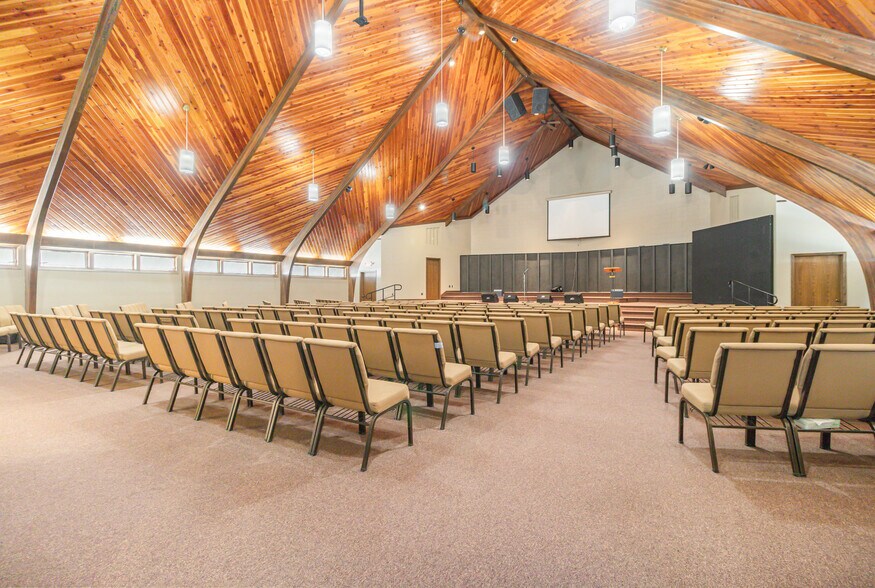 More Photos Of 405 Broadway Ave S, Cokato Religious Facility For Sale