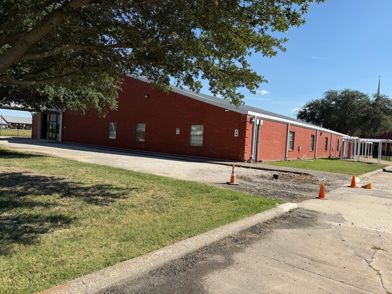 More Photos Of 8200 Schrade Rd, Rowlett Religious Facility For Sale