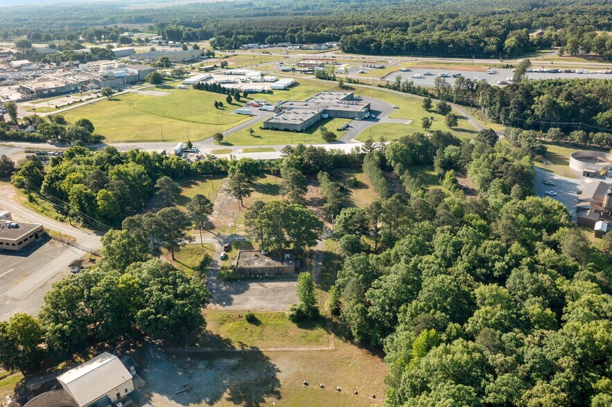 More Photos Of 2701 Simpson St, Monroe Land For Lease