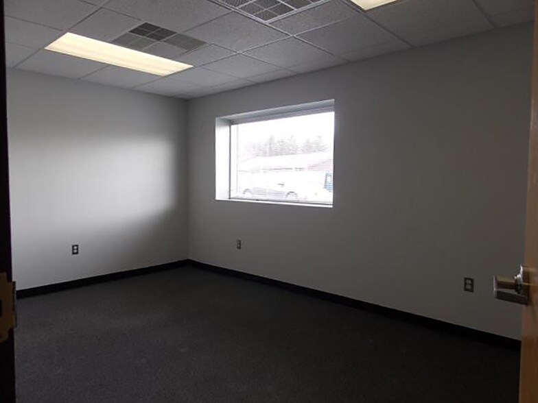 More Photos Of 1151 Pocono Blvd, Mount Pocono Medical For Lease