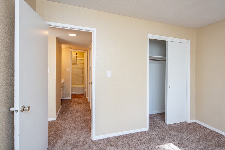 More Photos Of 620 S 28th Ave, Hattiesburg Apartments For Sale