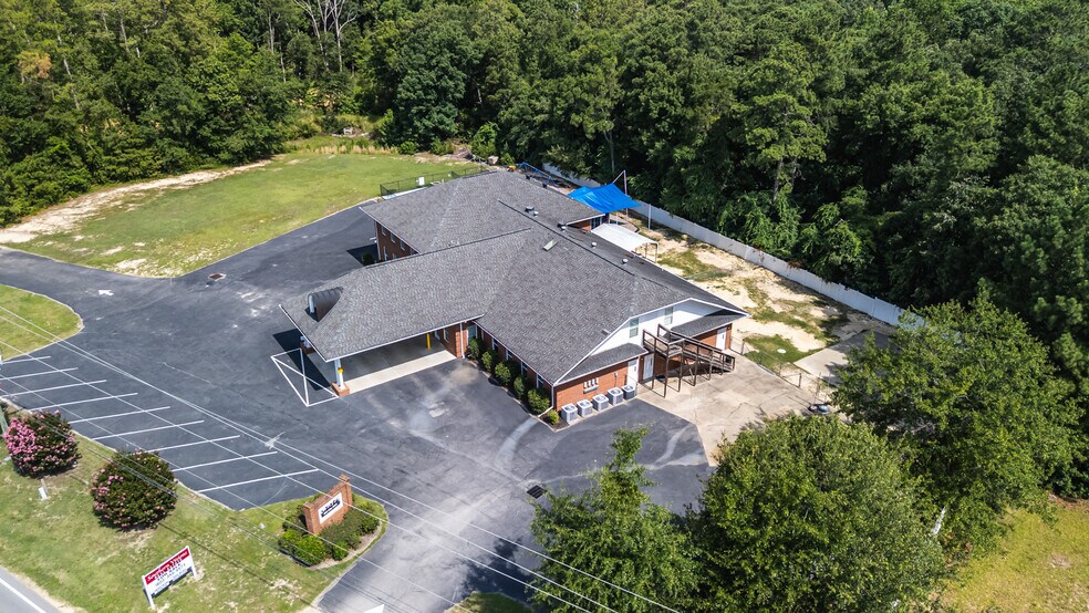More Photos Of 1224 Old Cherokee Rd, Lexington Daycare Center For Sale