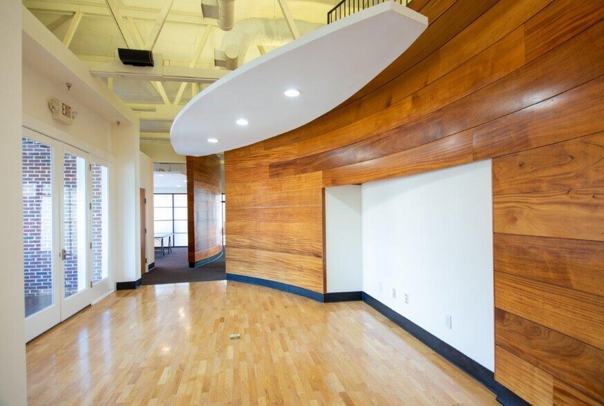 More Photos Of 2802 Paces Ferry Rd SE, Atlanta Medical For Lease