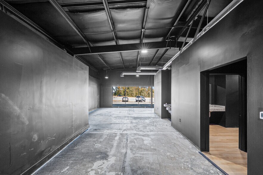 More Photos Of 14629 E Wade Hampton Blvd, Greer Freestanding For Sale