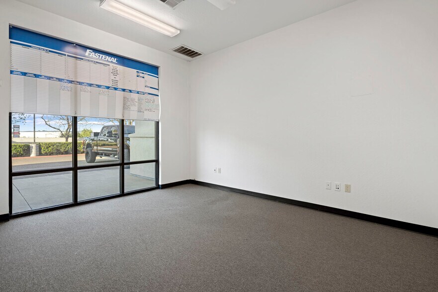 More Photos Of 4063 E. Calloway Court, Stockton Showroom For Sale