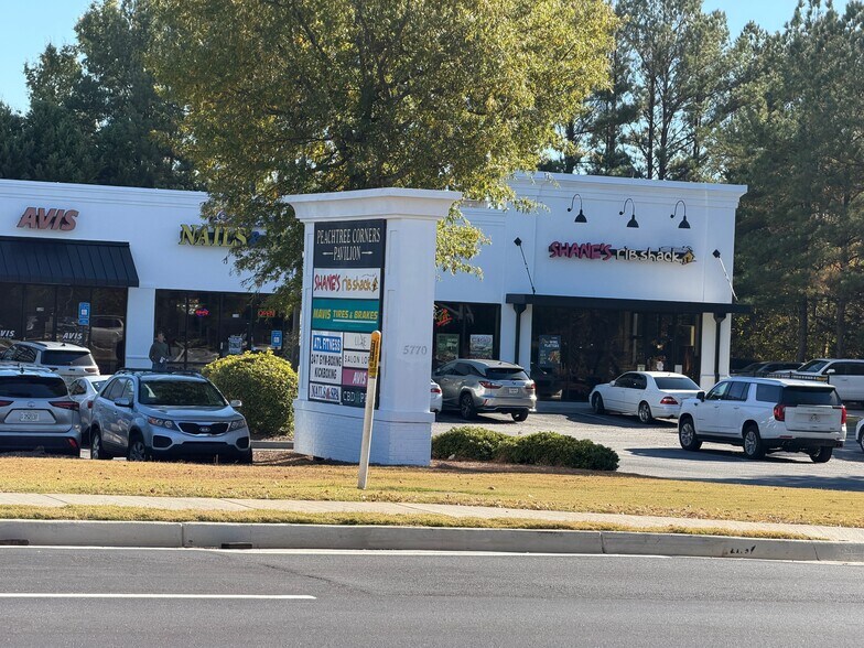 More Photos Of 5770 Peachtree Industrial Blvd, Norcross Storefront For Lease