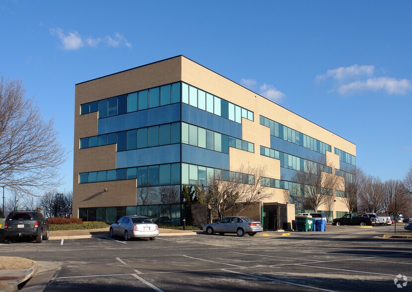 More Photos Of 4501 Daly Dr, Chantilly Medical For Lease