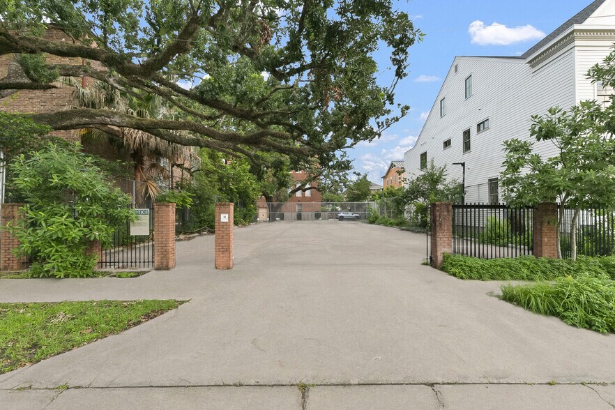 More Photos Of 3612 Chestnut St, New Orleans Land For Lease