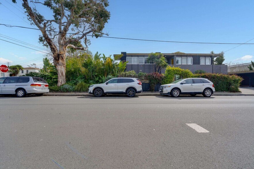 More Photos Of 855 Liberty St, El Cerrito Apartments For Sale