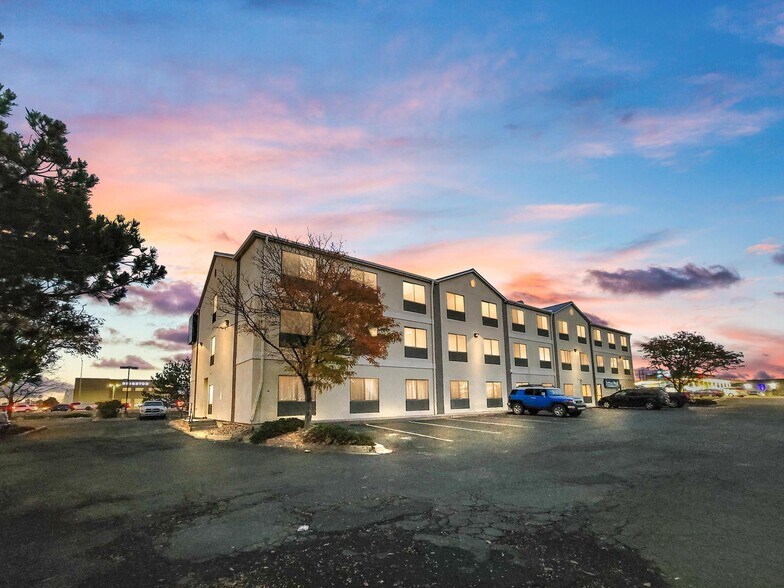 More Photos Of 15150 Brighton Rd, Brighton Hotel For Sale