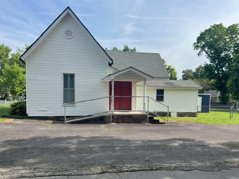 Primary Photo Of 111 S Broadway St, Heber Springs Religious Facility For Sale