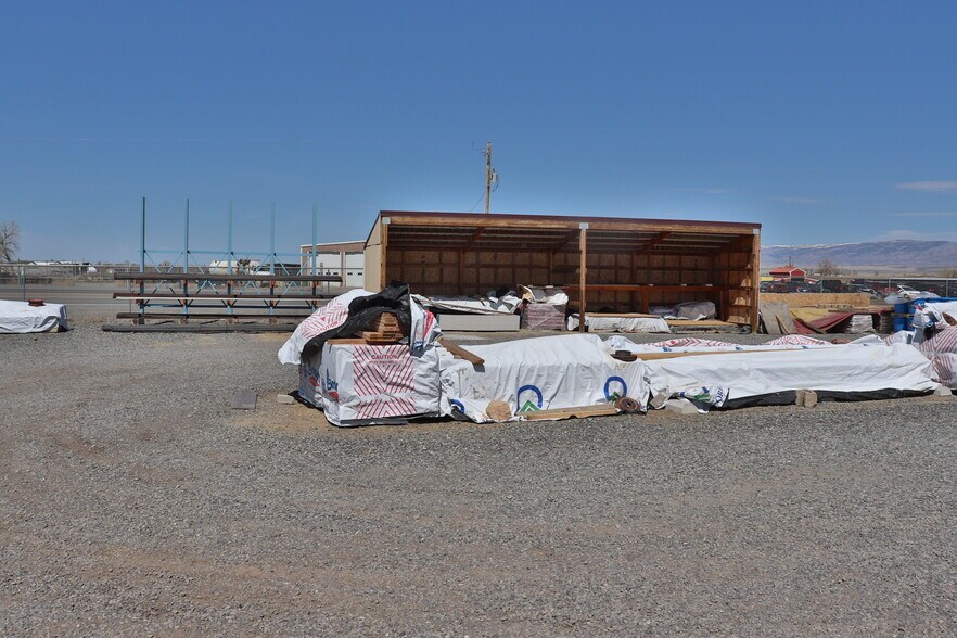 More Photos Of 1126 US Highway 14A W, Lovell General Retail For Sale