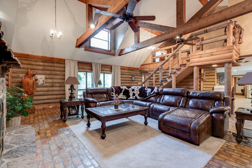 More Photos Of 4032 Highway 48 W, Mccomb Specialty For Sale
