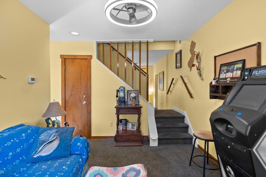 More Photos Of 512 Long Beach Blvd, Surf City Restaurant For Sale