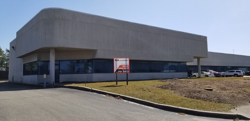 More Photos Of 23 Industrial Blvd, Medford Warehouse For Lease
