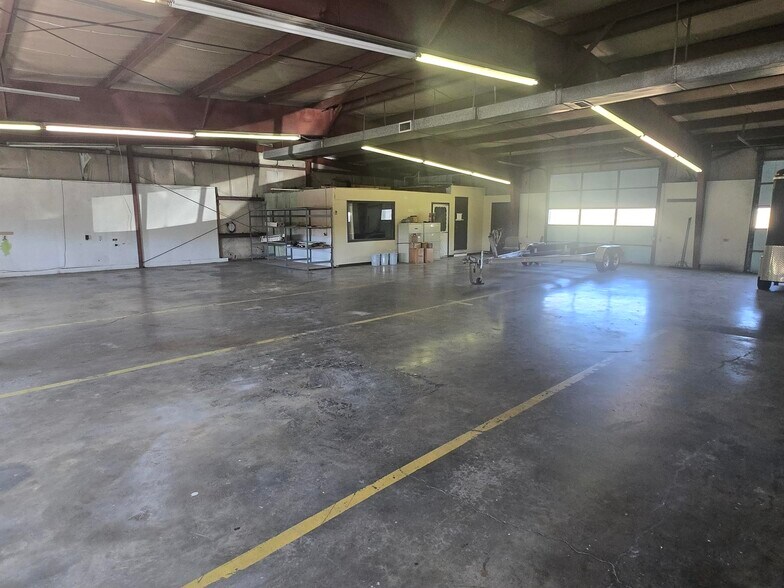 More Photos Of 225 Doc Norton Rd, Maryville Industrial For Sale