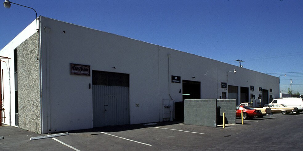More Photos Of 6905 Oslo Cir, Buena Park Light Manufacturing For Lease